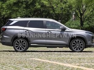 SUV công suất 254 mã lực, giá hơn 500 triệu đồng, ‘đe nẹt’ Hyundai Santa Fe