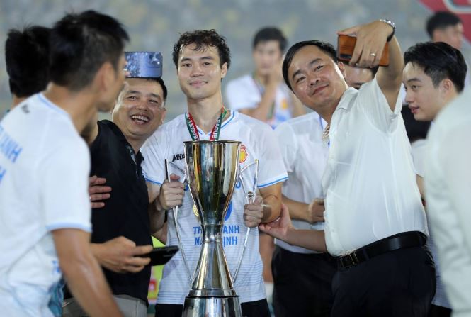 Văn Toàn tiết lộ khả năng trở lại CLB Hoàng Anh Gia Lai