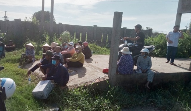 Bến Tre: Người dân lại chặn xe vào bãi rác An Hiệp