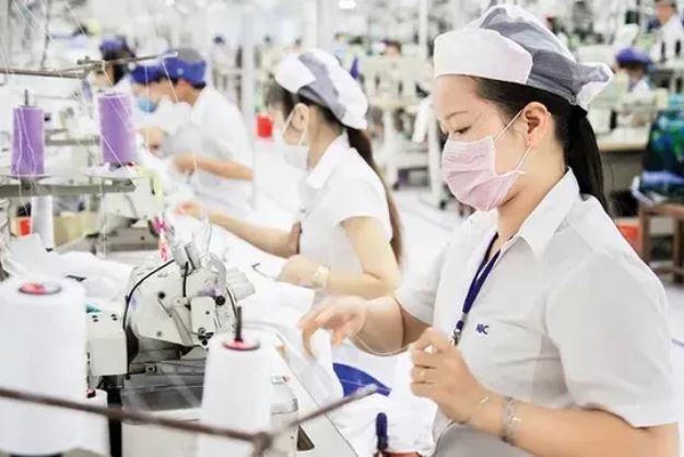 Trả lương tối thiểu mới cao hơn 7% cho lao động qua đào tạo