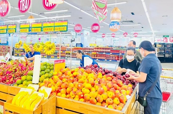 TP Hồ Chí Minh: Không có việc hàng hóa 'té nước' theo tăng lương từ 1/7