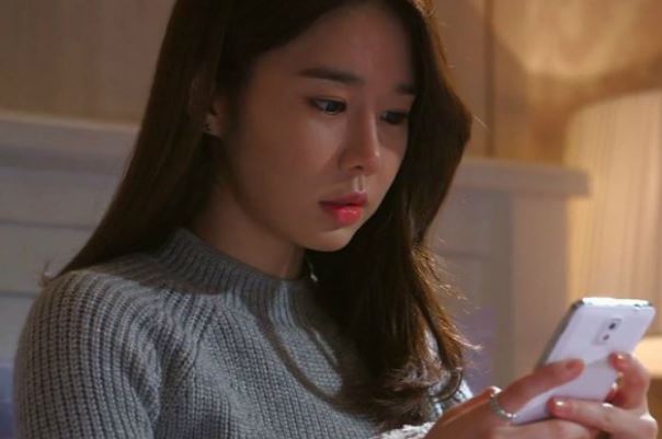 Ham lấy chồng giám đốc, đêm tân hôn cô gái nhận cái kết ê chề