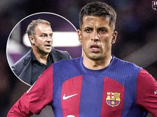 Hansi Flick đưa ra quyết định về tương lai của Cancelo