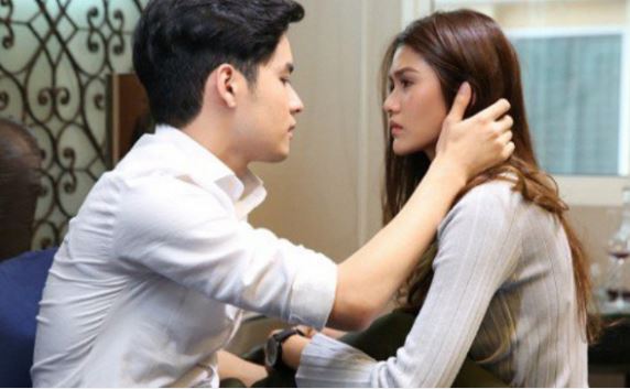 Bạn thân vừa sinh con, tôi vội đến thăm ngay, nào ngờ mới vào giữa sân nhà đã choáng váng vì thấy thứ này