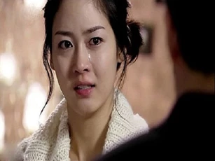 Biết vợ chồng tôi chuẩn bị mua xe, em chồng hào phóng cho 300 triệu, biết lí do tôi giận run người