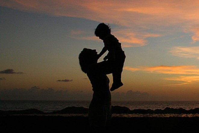 3 lần trong 11 năm con gái hỏi 3 câu mà tôi mới thấm quyết định làm mẹ đơn thân hơn 20 năm là hoàn toàn đúng đắn