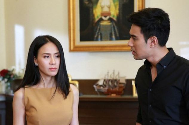 Tình cờ thấy dáng vẻ của đứa trẻ con riêng của chồng, tôi buông một tiếng thở dài, rồi cũng thấy lòng tan hết hận thù