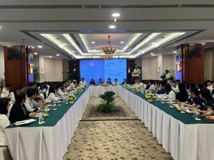 Doanh nghiệp 'than' gặp khó với quy định tăng cường vi chất vào thực phẩm
