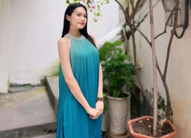 Hậu sinh con đầu lòng, Doãn Hải My "gây sốt" với vóc dáng thon gọn