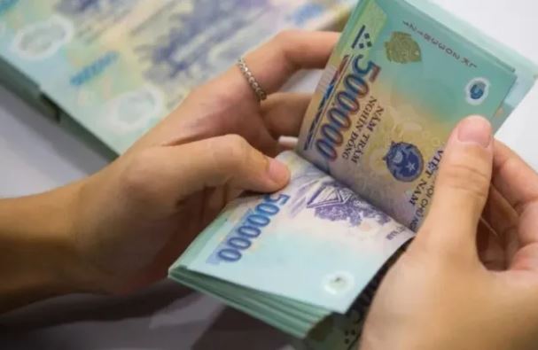 Đóng BHXH 15 năm: Nên chờ sang năm để hưởng lương hưu?