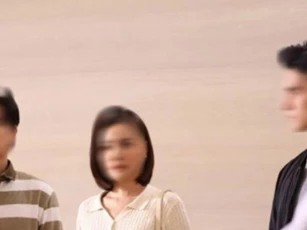 Nửa đêm, vợ chồng tôi vội vã đến đập cửa nhà em chồng, hàng xóm nghe thấy bước ra chỉ vào bức tường bên cạnh khiến chúng tôi kinh hãi