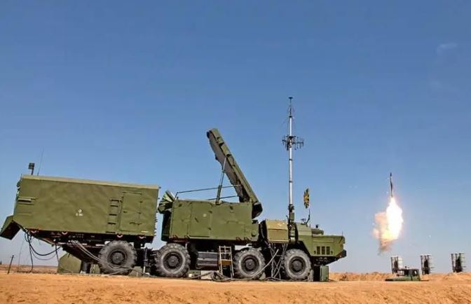 Nga thách thức ưu thế trên không của NATO