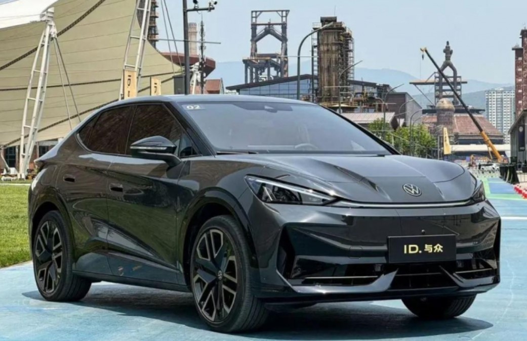 SUV chạy điện Volkswagen ID.UNYX ra mắt: Tầm vận hành 621 km, giá hơn 730 triệu đồng