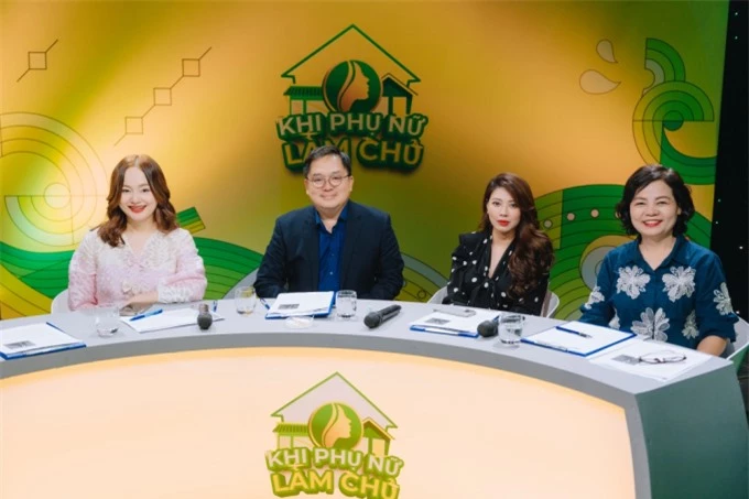 Diễn viên Lan Phương tiếp tục ngồi ghế giám khảo gameshow “Khi phụ nữ làm chủ” mùa 2