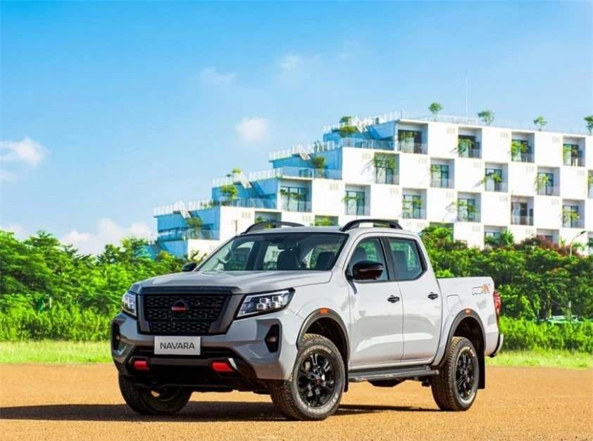 nissan-navara-2024-2