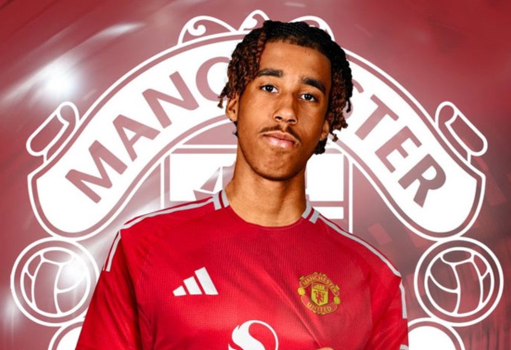 MU mua thành công trung vệ Leny Yoro