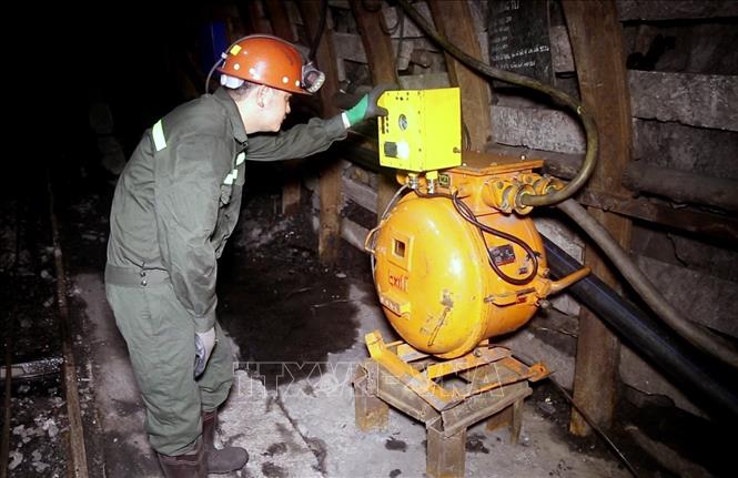 Ứng dụng công nghệ mới, công nghệ số vào quản lý khí mỏ khai thác than hầm lò