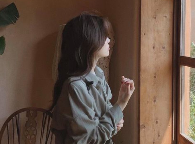 X&#xE2;y nh&#xE0; &#x111;&#x1EAD;p r&#x1EA7;m r&#x1EA7;m t&#x1EEB; 5h s&#xE1;ng, b&#x1ECB; nh&#x1EAF;c nh&#x1EDF; c&#xF2;n gi&#x1EDF; gi&#x1ECD;ng c&#xF4;n &#x111;&#x1ED3;, nh&#xE0; v&#x1EEB;a x&#xE2;y xong th&#xEC; h&#xE0;ng x&#xF3;m c&#x1EE7;a t&#xF4;i nh&#x1EAD;n c&#xE1;i k&#x1EBF;t t&#xE1;i m&#x1EB7;t