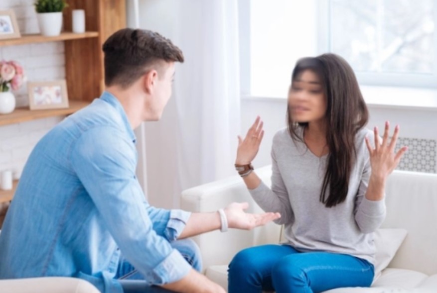 Đi làm về thấy chồng hăm hở dọn nhà cửa, tôi còn đang kinh ngạc thì chồng đã kéo ngay vào trong, chỉ thành quả khiến tôi tức tím mặt