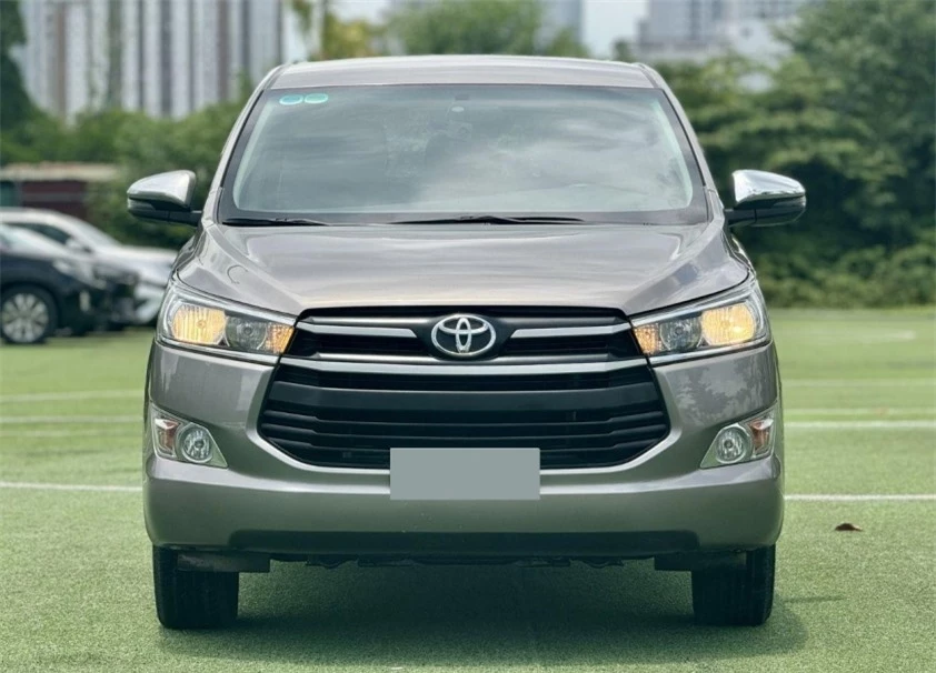 Toyota Innova 2018 lên sàn xe cũ với giá bao nhiêu sau 6 năm lăn bánh tại Việt Nam? 500092