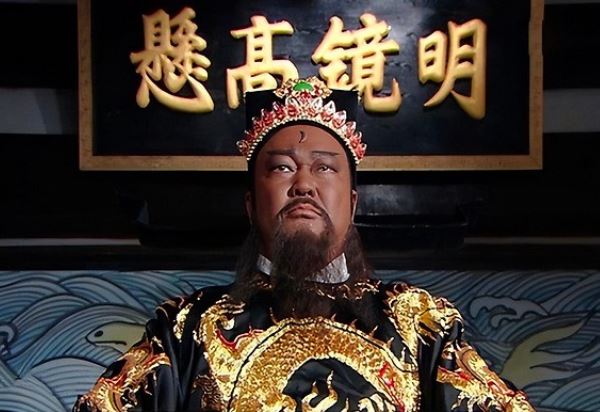 Mức lương của Bao Thanh Thiên khiến hậu thế sửng sốt, tại sao nhà Tống trả lương cho quan lại như vậy?