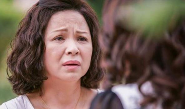 Chồng mất 5 năm, lần đầu mẹ chồng đến dự ngày giỗ của anh, lúc ra về bà tiết lộ bí mật sốc nặng