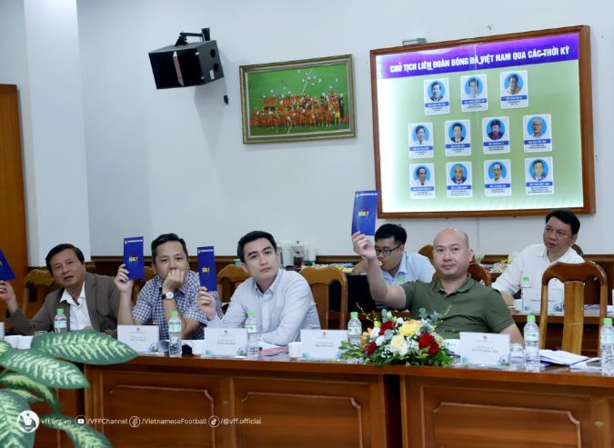 VFF ra thay đổi lớn, 2 đội bóng Việt Nam hưởng lợi