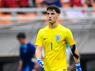 Arsenal chiêu mộ tân binh với giá 'rẻ như bèo'