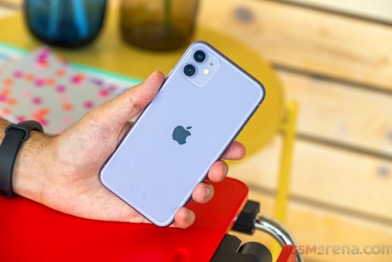 Đây là iPhone giá rẻ nhất thế giới, nửa đầu 2023 vẫn bán hơn 7 triệu máy, 2024 đe nẹt Galaxy A55 5G