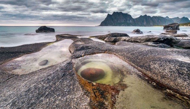 Mắt rồng của Na Uy - 'hố sụt' kỳ ảo xuất hiện từ băng cách đây 16.000 năm