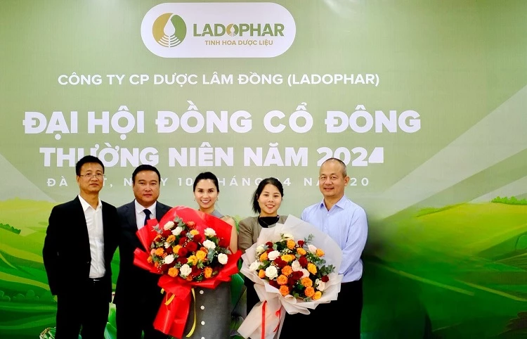 Sự thay đổi trong cơ cấu ban lãnh đạo của Ladophar trong thời gian gần đây đã giúp doanh nghiệp coá nhiều khởi sắc. 