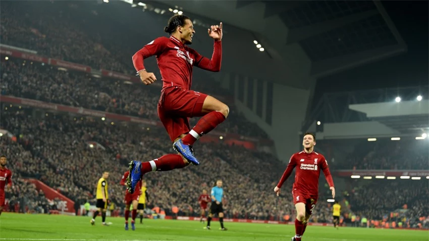 Liverpool đặt giá bán Van Dijk