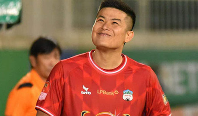 LPBank HAGL chia tay cầu thủ thứ 10