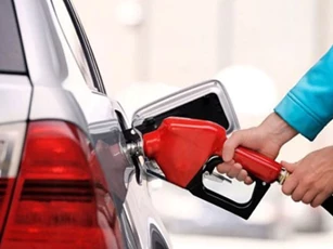 Thu hồi giấy phép của 2 thương nhân phân phối xăng dầu
