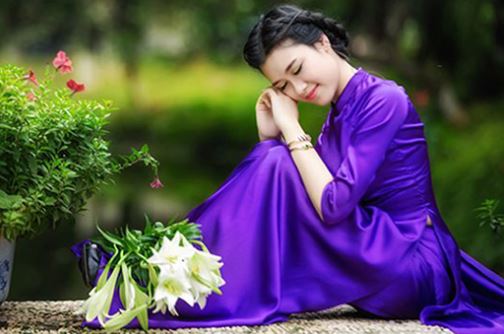 Hữu xạ tự nhiên hương, 5 kiểu phụ nữ chẳng cần làm gì vẫn khiến đàn ông điêu đứng