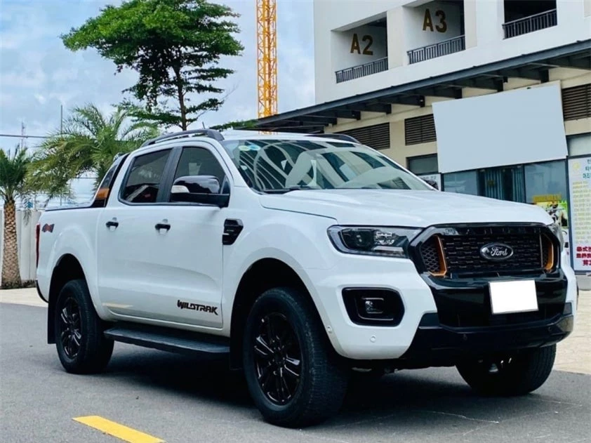 Lăn bánh 2 năm, Ford Ranger 2022 lên sàn xe cũ với giá sốc 502880