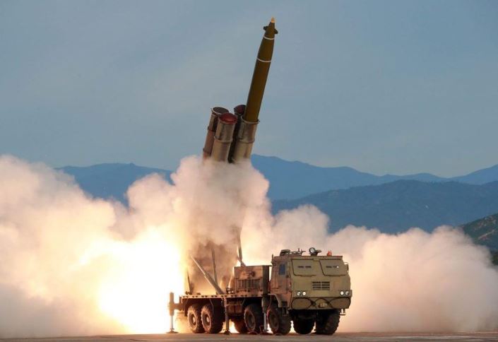 Bom FAB-3000 sẽ được phóng từ... hệ thống pháo phản lực KN-25?