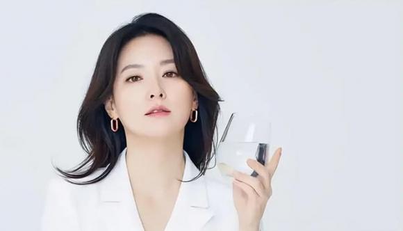 Lee Young Ae: Người phụ nữ đẹp nhất Hàn Quốc, nữ thần quyến rũ tự nhiên thuần khiết, ai có thể cưỡng lại điều này?