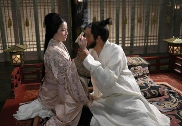 Mỹ nhân Tào Tháo yêu nhất trong Tam Quốc, khiến ông cả đời day dứt, lâm chung vẫn ân hận không nguôi