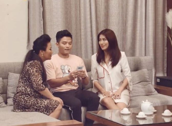 Thấy mâm cơm ở cữ của tôi đặt trên bàn, mẹ chồng nổi giận đùng đùng mắng chồng tôi một trận rồi đưa ra quyết định khiến chúng tôi nhìn nhau sửng sốt