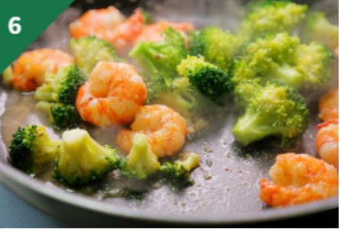 Để phục hồi sau mệt mỏi và cải thiện khả năng miễn dịch hãy thử ngay món tôm xào bông cải xanh