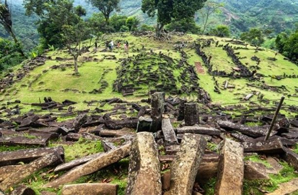 Kim tự tháp cổ nhất thế giới: 25.000 năm tuổi khiên giới khoa học ‘choáng’ vì độ phức tạp