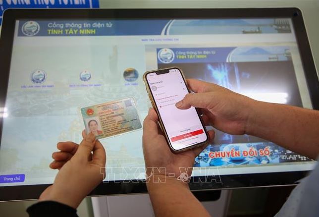 Khẩn trương xử lý các tồn đọng trong Chương trình chuyển đổi số quốc gia