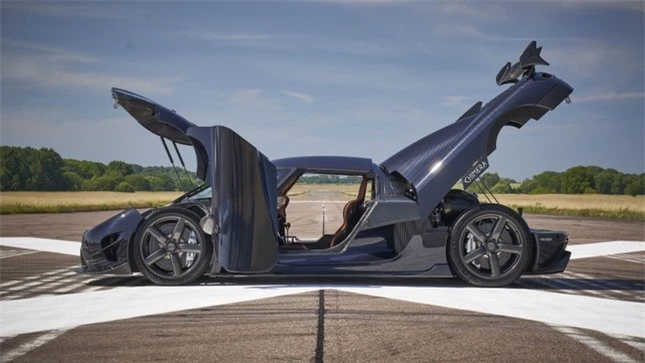 Siêu xe '3 trong 1' Koenigsegg Chimera độc nhất thế giới ảnh 2