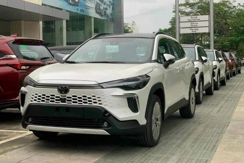 Nửa đầu năm, xe hybrid kinh doanh ra sao tại Việt Nam?