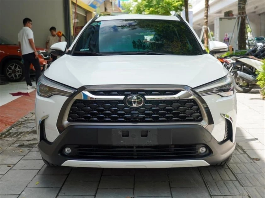 Toyota Corolla Cross 2021 chạy ‘lướt’ 2 năm được chào bán với giá khó tin 503925