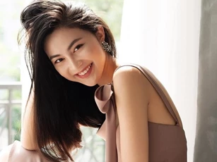 Gặp bạn gái đi bán trà đá cùng mẹ, tôi chia tay em luôn nào ngờ 2 tháng sau hết hồn khi biết...