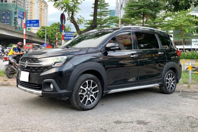 Ngỡ ngàng giá chào bán của MPV 7 chỗ Suzuki XL7 sau 4 năm sử dụng