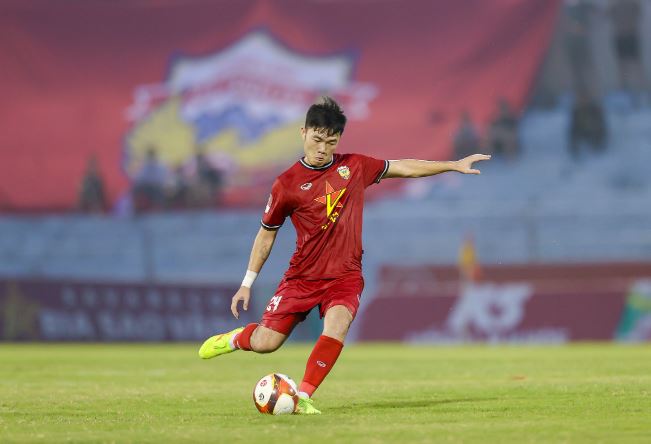 HLV Popov mua hụt Xuân Trường