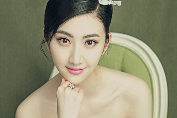 Phụ nữ không muốn vận may cạn sạch thì đừng bao giờ mở miệng nói 5 câu này